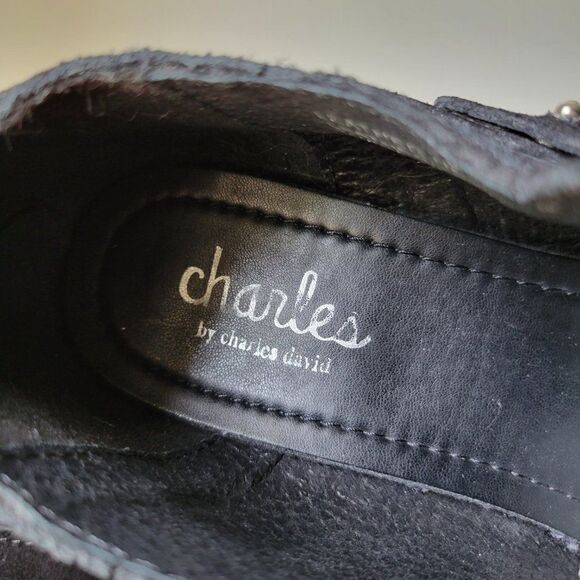 EUC CHARLES BY CHARLES DAVID BLACK BUCKLED GENUINE LEATHER BOOTIES SIZE 9.5 WMNS - Picture 14 of 16